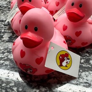 Pink Heart Valentine’s Duck by Buc-ee's